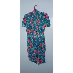 Women dress.